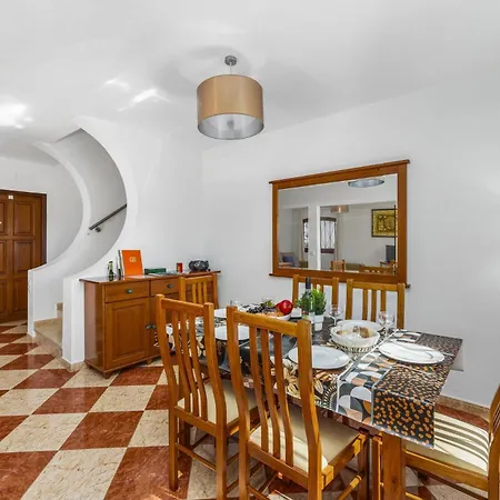 Villa Montechoro By