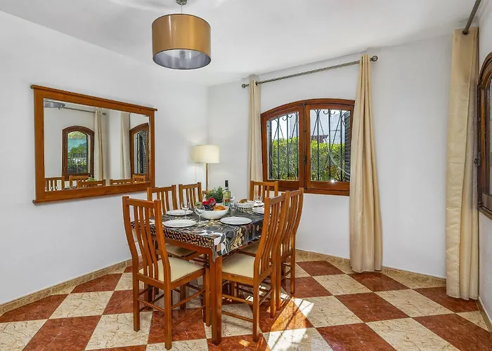 Βίλα Montechoro By *